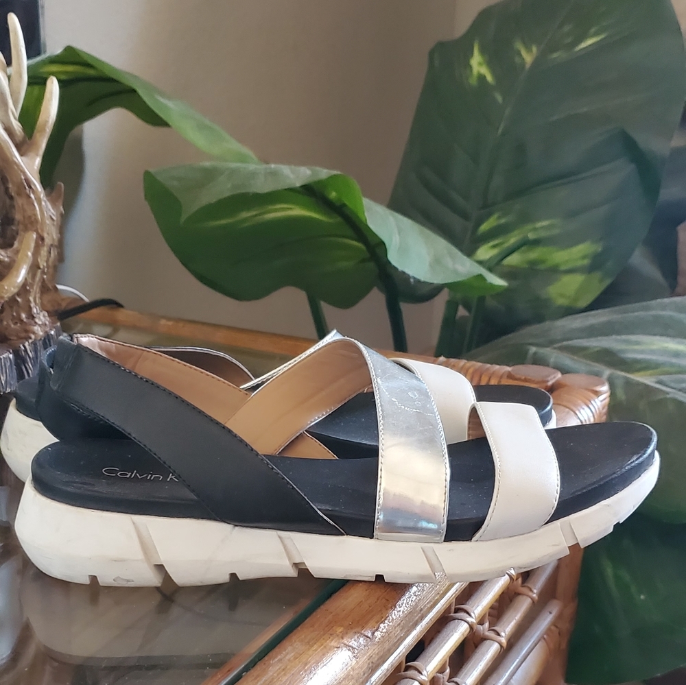 Calvin Klein sandals - Picture 2 of 6